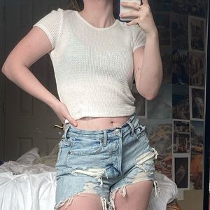 american eagle baby tee!